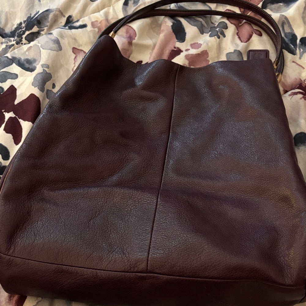 Elegant Brown Leather bag